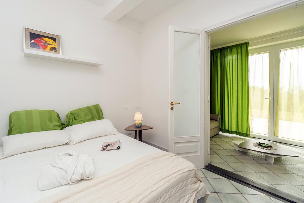 Relais Romildanna Bed & Breakfast Forio  Room photo